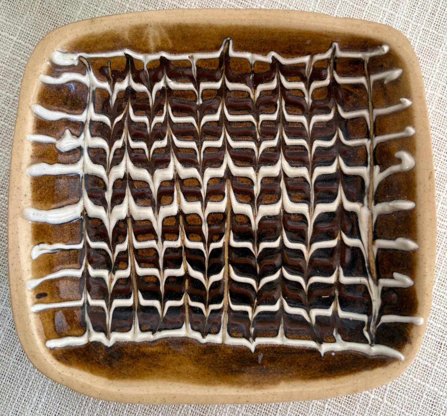 Ceramic tray